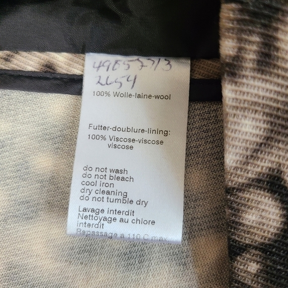 Akris Punto Size 8 Bokeh Print Wool Snap Button Jacket - Picture 7 of 7